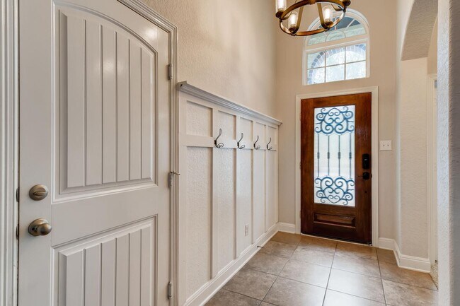 Photo - 3BR/3 Bath with Upstairs Bonus Room in Cib...