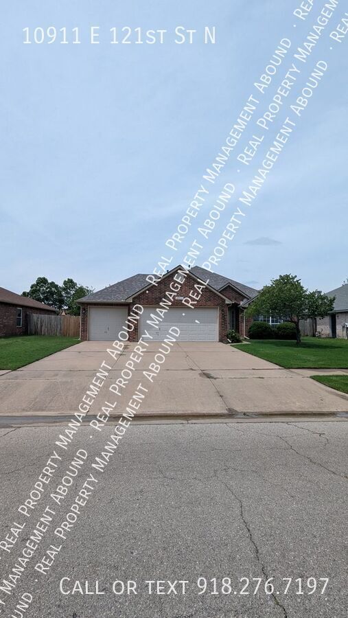 Photo - 10911 E 121st St N House