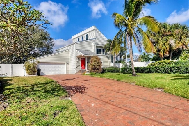 Photo - 3601 Coquina Key Dr SE