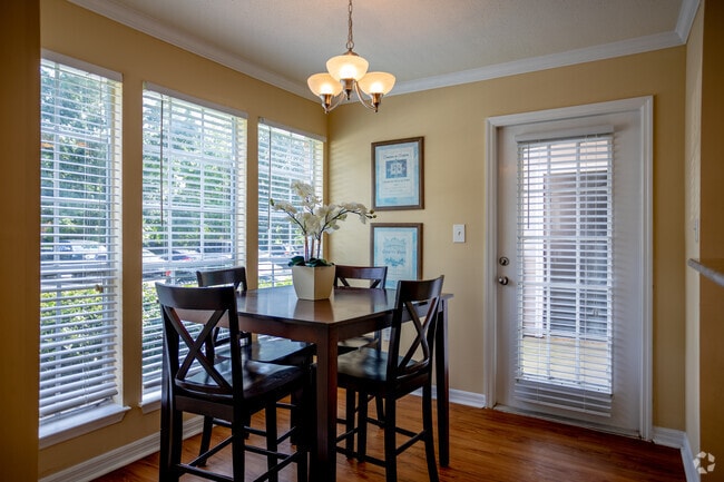 2BR,2BA - Arbor Village Apartments