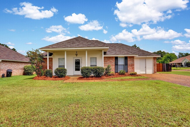 Building Photo - 4340 Blaine Cir