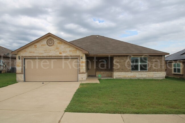 Building Photo - Goodnight Ranch! Rental
