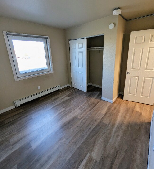 Photo - 618 Gambell St Unit 22