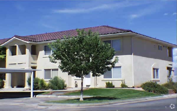 Scenic View Townhomes - Scenic View Townhomes
