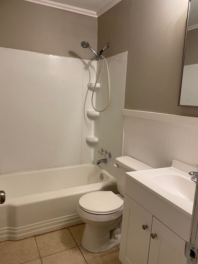 Photo - New kitchen!  3 beds, 1 bath large fenced yard