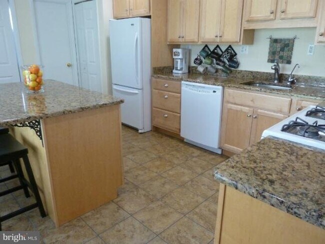 Photo - 12908 Bluhill Rd