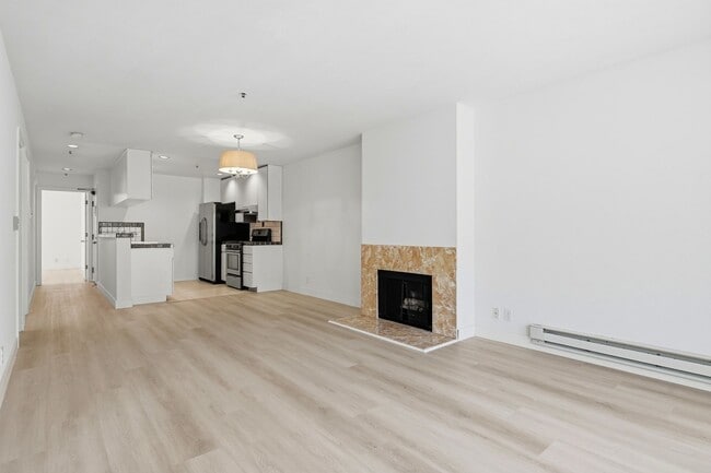 Photo - Hip Condo Apt. in the Mission+ Great Walkability+ Laundry in the building!