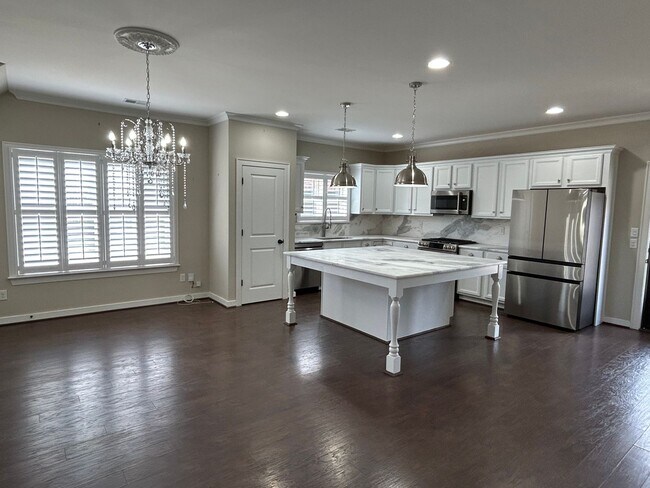 Photo - 1485 Oxford Manor Ct