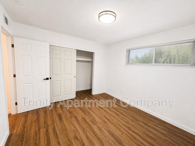 Photo - 636 640 Unit 644 Grove St Se - - 636 B