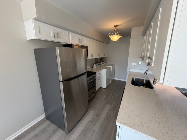 Photo - 1152 Cove Dr