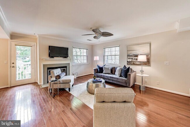 Photo - 5821 Inman Park Cir Unit 918