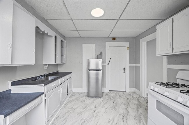 Photo - 288 Driving Park Ave