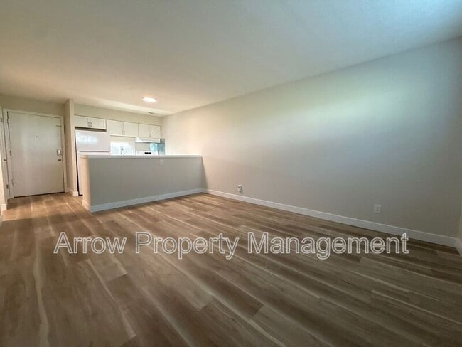 Photo - 5703 S 14th St
