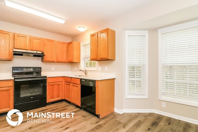 Photo - 1025 Spawn Pl