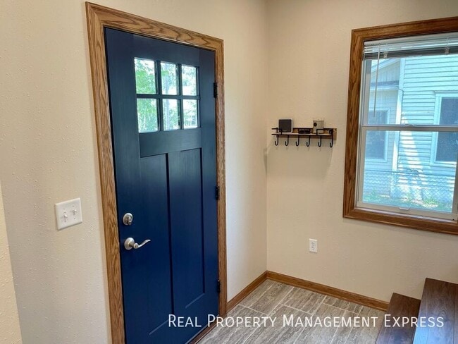 Photo - 3 Bedroom 1 Bathroom Home For Rent In Sioux Falls