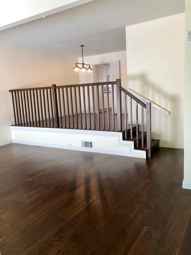 Sala de estar/comedor - 17195 Palisades Cir