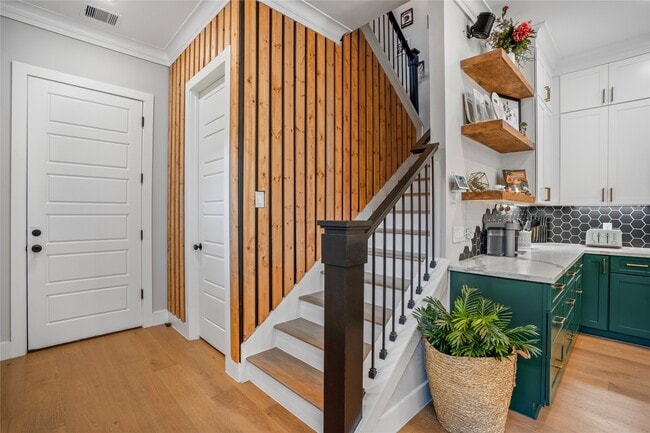 Photo - 3802 Buck St