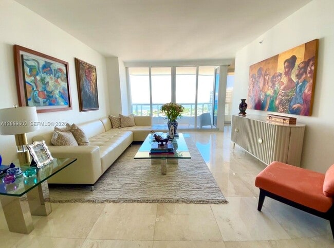 Photo - 21055 Yacht Club Dr Unidad 2710