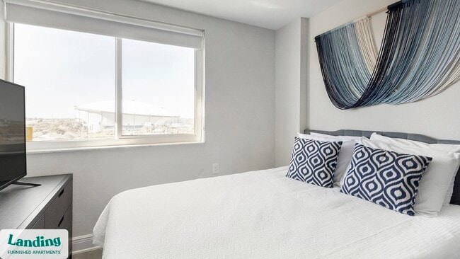 Photo - 305 Dr. M.L.K. Jr St S Unit 839