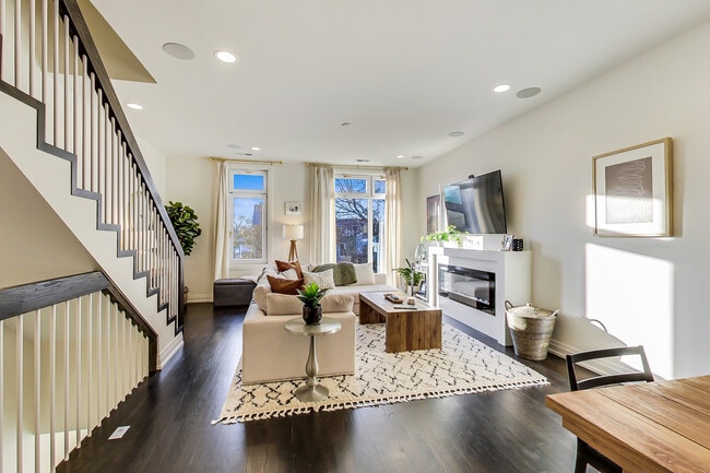 Photo - 1903 N Monticello Ave