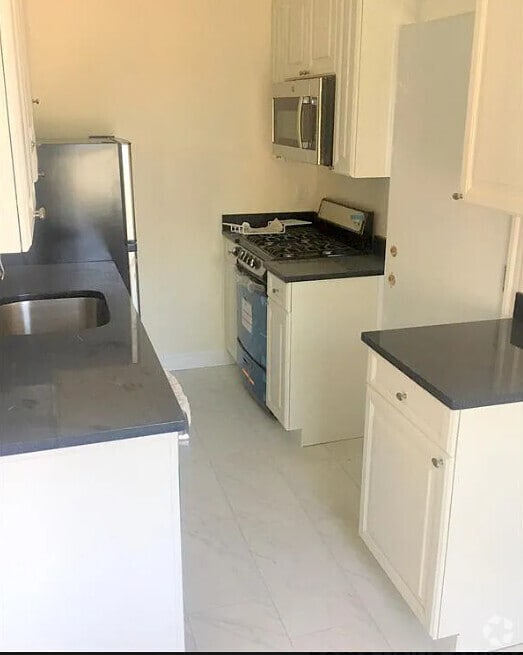 Building Photo - 30 Chauncy St Rental