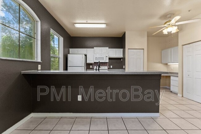 Building Photo - 5039 Sunridge Palms Dr Unit 204 Rental