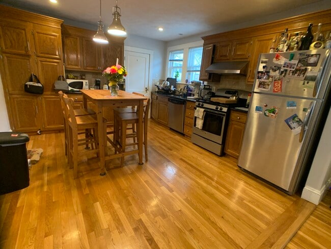 Photo - 118 Nonantum St Unit 118