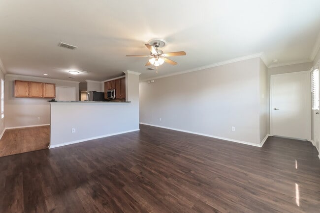 Photo - 1210 Sage Dr