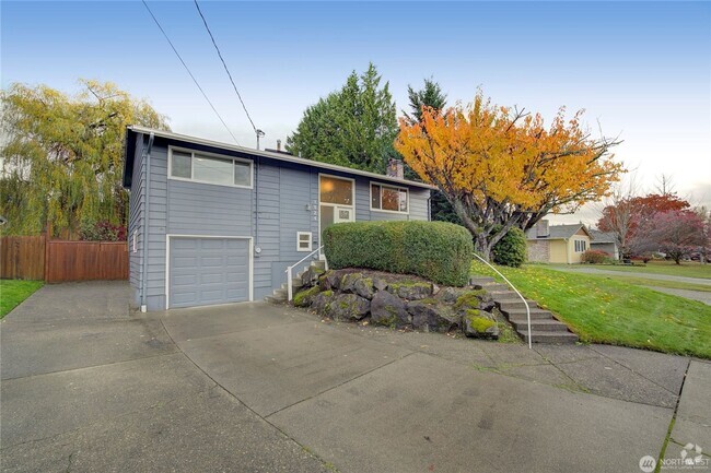 Building Photo - 4Bd/2Ba Renton House