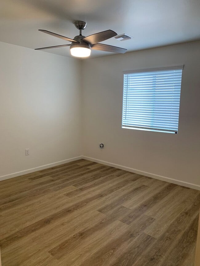Photo - 2486 South Dr