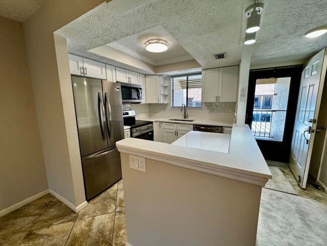 Photo - 2/2 South Fort Myers condo