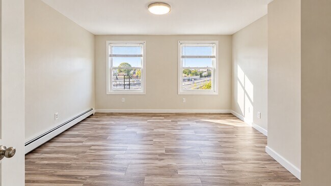 BEDROOM #1