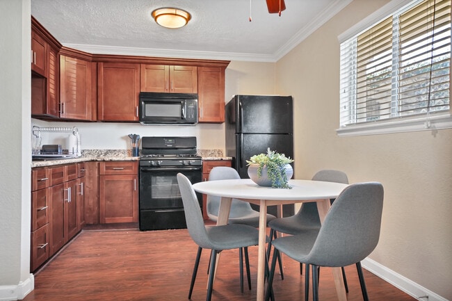 Furnished kitchen - Appian Way Apartments