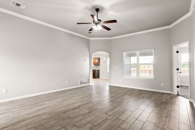 Photo - 6908 Catherine Dr