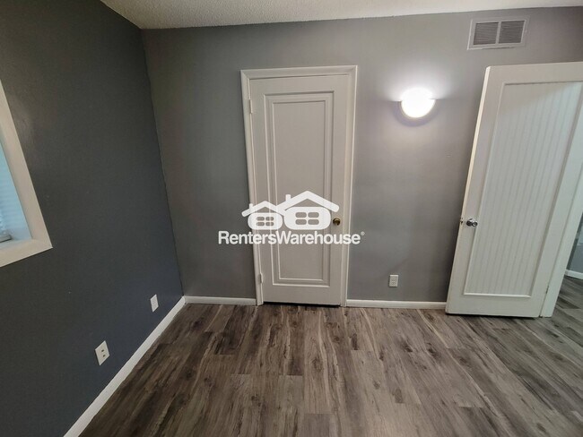 Photo - 9375 Country Dr