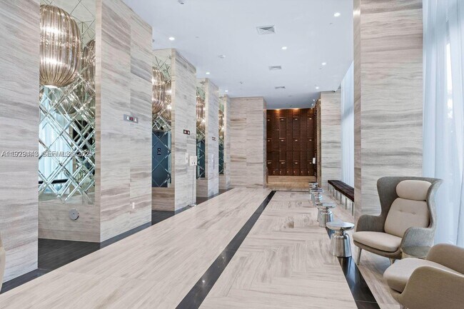 Photo - 2000 Metropica Wy Unit 1207