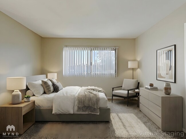 Photo - 5924 N 83rd St