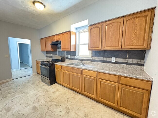 Building Photo - 97 Wilkinson Ave Unit 2 Rental