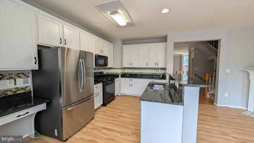 Photo - 13996 Khalid Ln