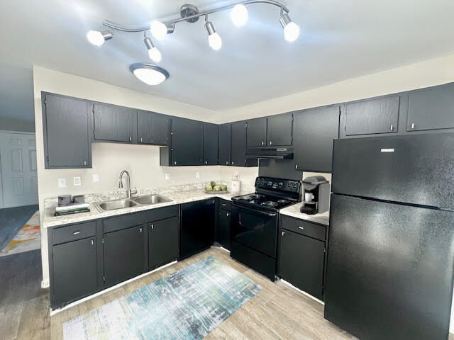 Photo - Madison Pines Apartment Homes