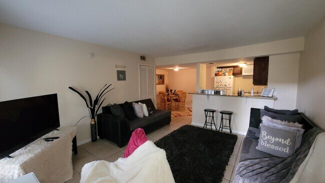 Photo - 7620 Forest City Rd