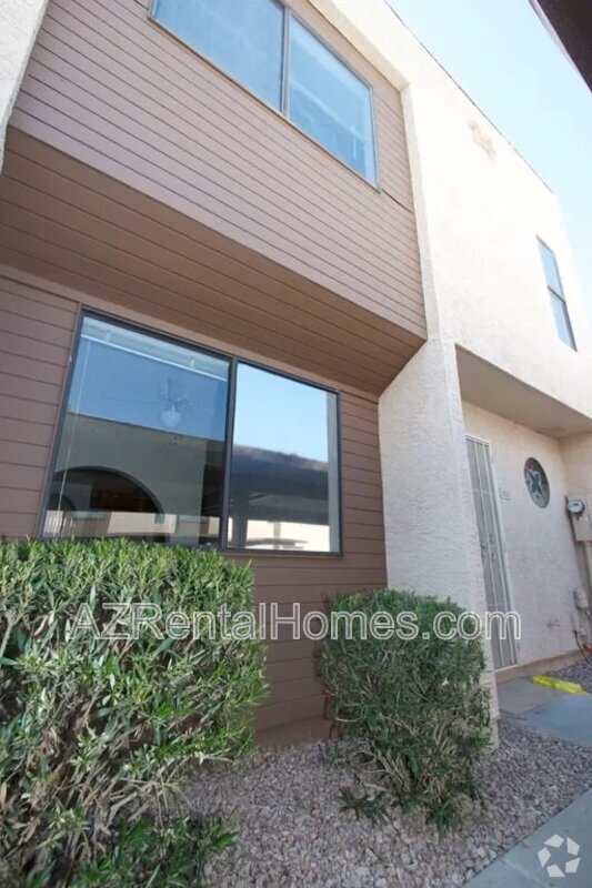 Building Photo - 1322 S Judd St Rental