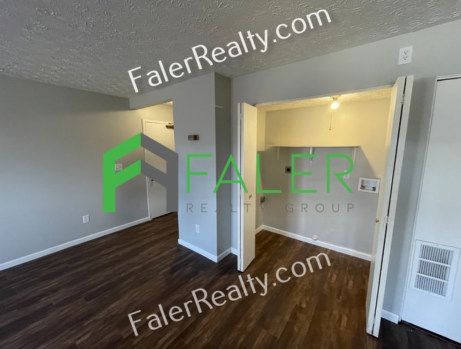 Photo - 2 Bedroom, 1.5 Bath Condo Available NOW! Unidad 5299 Belle Isle