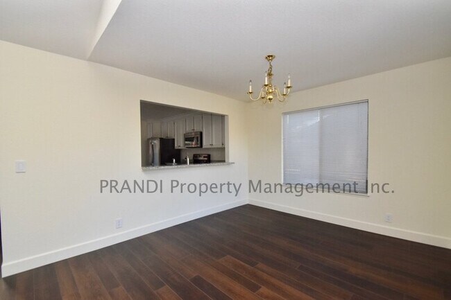 Photo - 920 Arlene Way