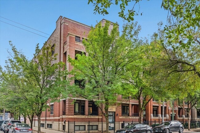 Photo - 693 N Peoria St Unit 4N