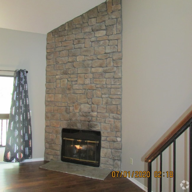 Building Photo - 314 Wright St Rental