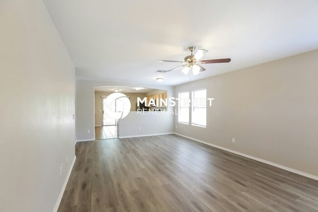 3 Bedroom Pet-Friendly Home in Phoenix, AZ with Main Street Renewal