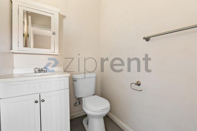 Photo - Unit