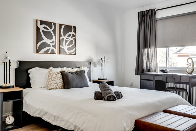 Photo - 211 Ivy Crescent Unit SI ID1537667P