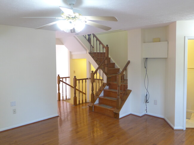 Photo - 2 Corriedale Ct Townhome